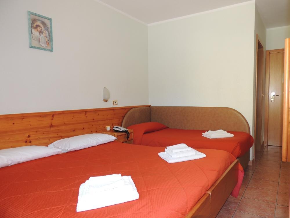 Albergo Eden Passo del Tonale Esterno foto