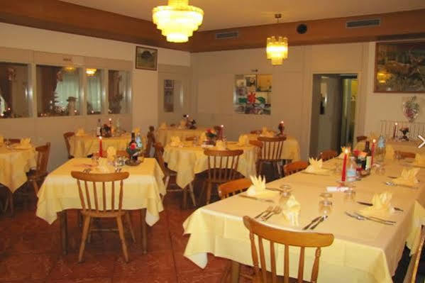 Albergo Eden Passo del Tonale Esterno foto